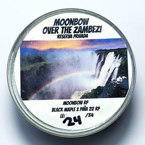Real Cannabis Chris 'Moonbow Over Zambezi' LE Reserva Privada Cold Cure Live Rosin